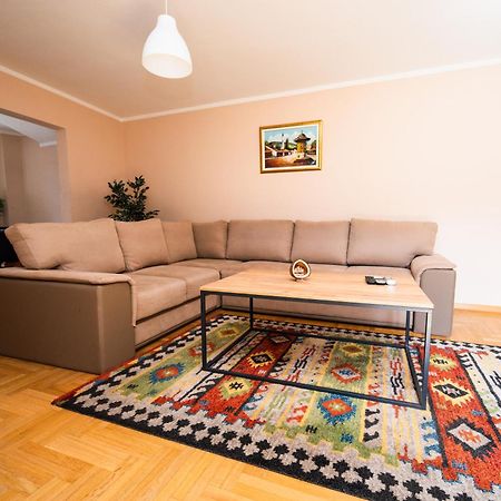 Spacious & Modern Apartments- Old Town SJJ Esterno foto